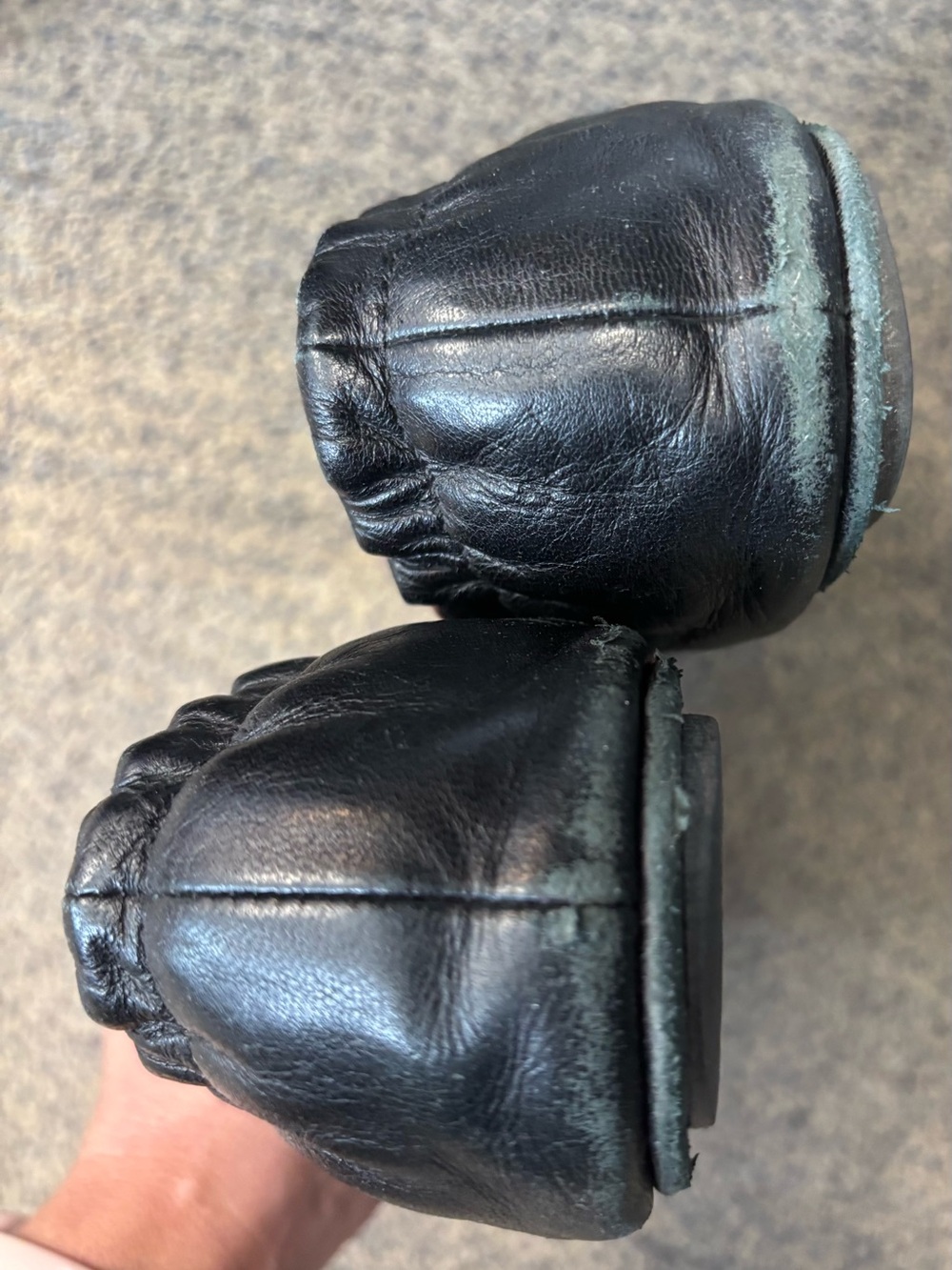 Tory Burch Black Leather Ballet Flats with Gold Logo - Picture 4 of 5